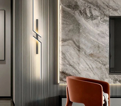 Elegant Sleek Wall Light